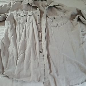 EUC Mens size Large Gray button down shirt